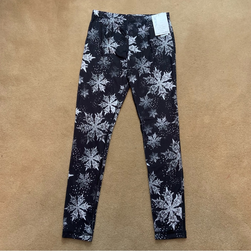 NWT Sno Skins micro print legging snowflake skiing pants